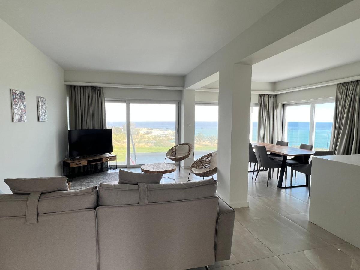 Emerald Suites Protaras Eksteriør bilde