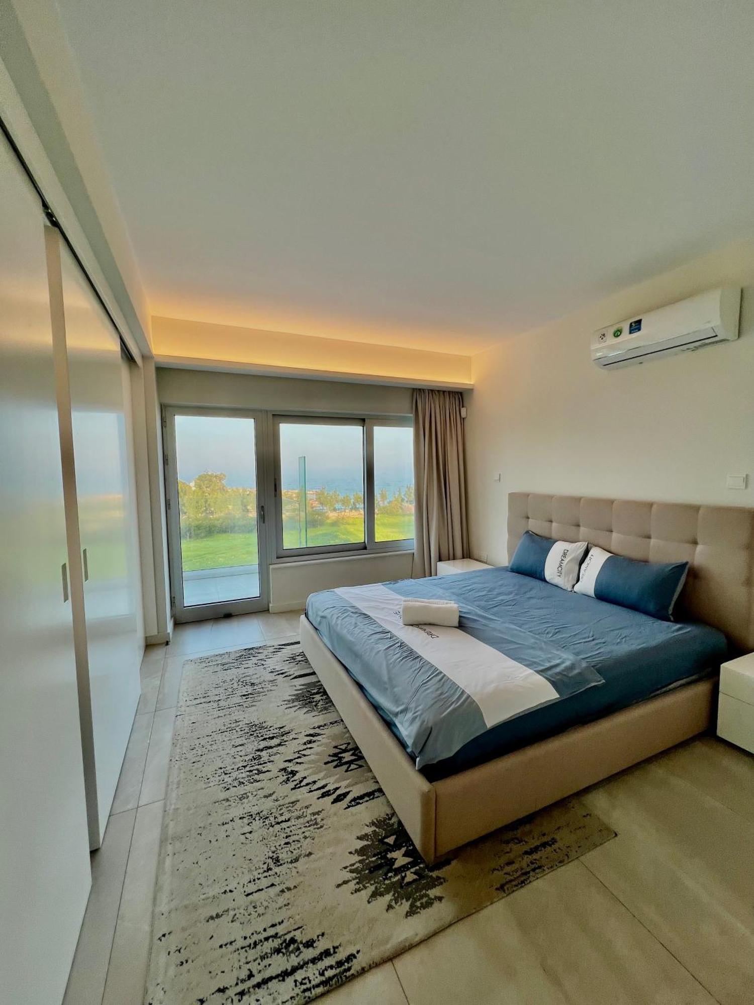 Emerald Suites Protaras Rom bilde