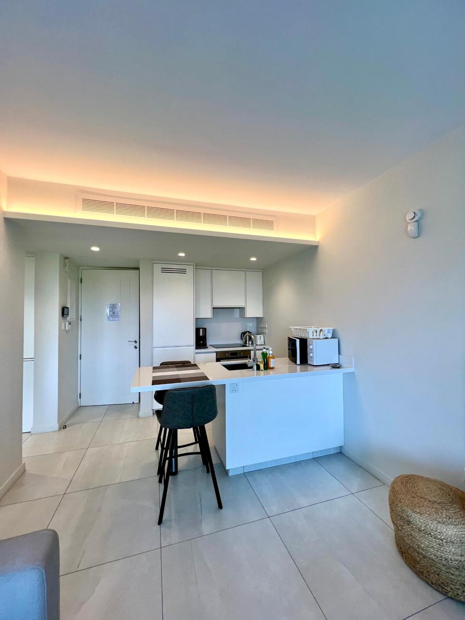 Emerald Suites Protaras Eksteriør bilde