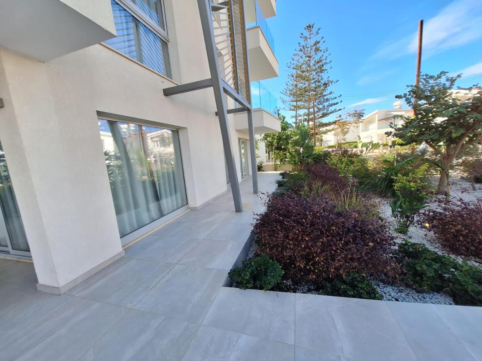 Emerald Suites Protaras Eksteriør bilde