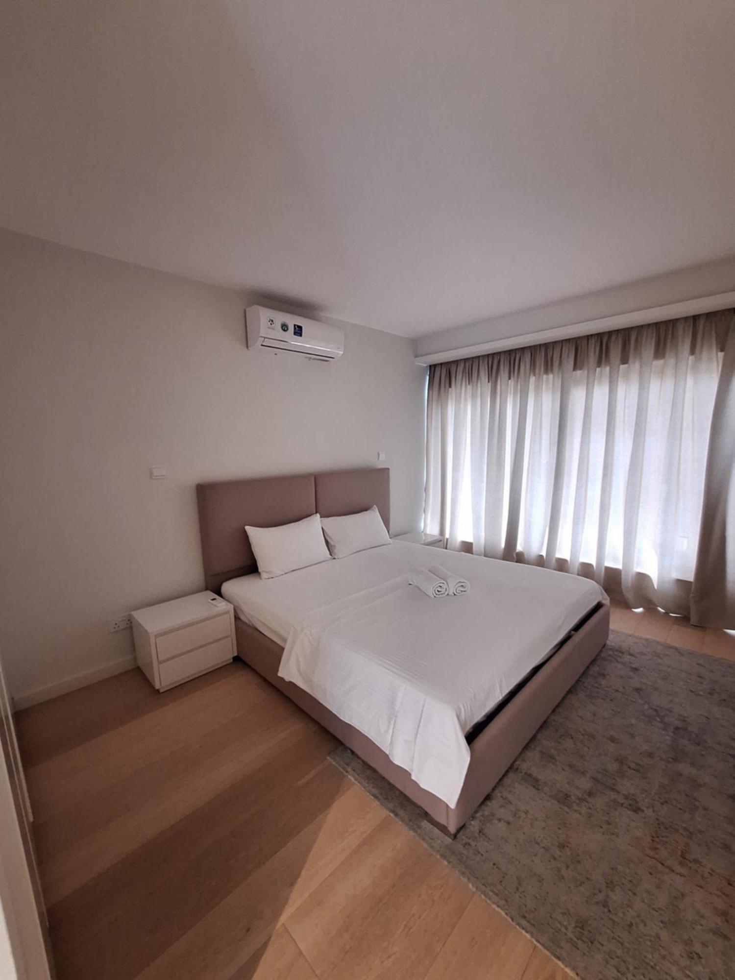 Emerald Suites Protaras Eksteriør bilde